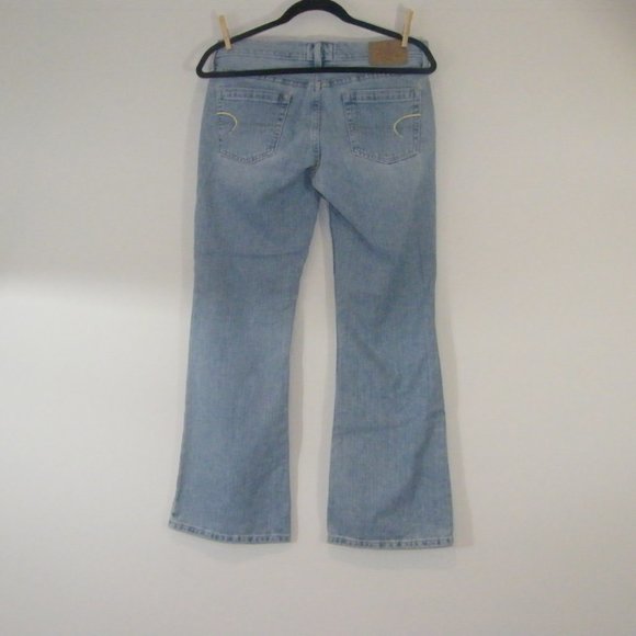 American Eagle Outfitters Faded Denim Jeans - Picture 2 of 2